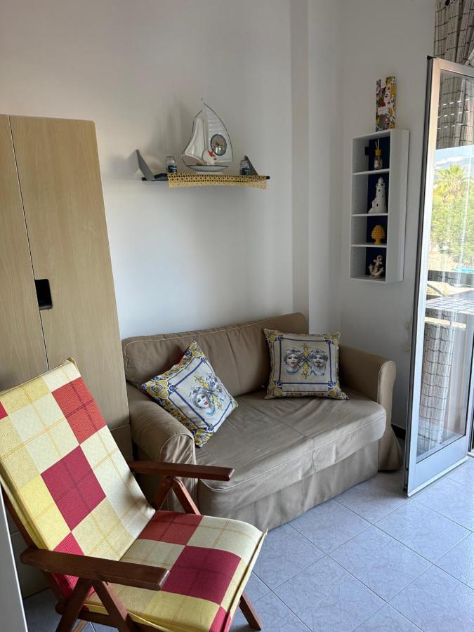 Serena Holiday Home Naxos Джардини Наксос Екстериор снимка