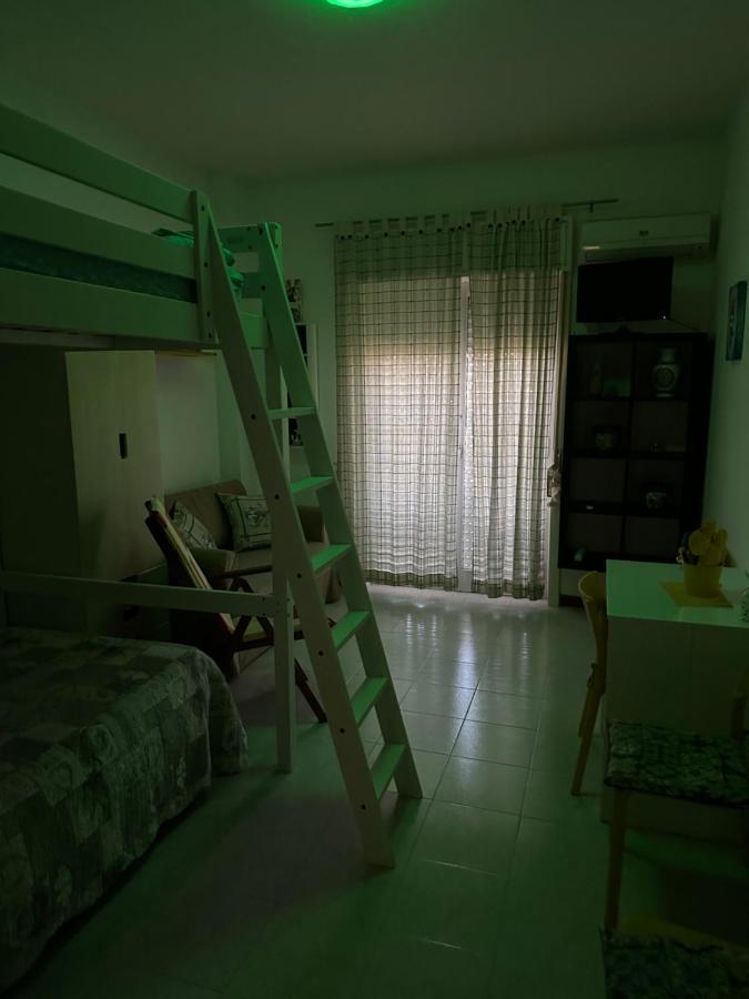 Serena Holiday Home Naxos Джардини Наксос Екстериор снимка